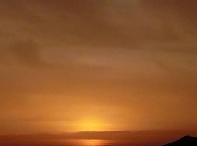 Summer Sunrise Apartment Ándros